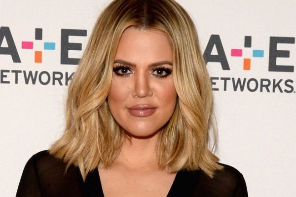 Khloe Kardashian Workout Routine, Diet Plan, Height (2022)