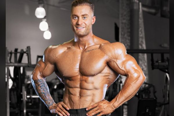 Chris Bumstead Workout Routine, Diet Plan, Height & Weight