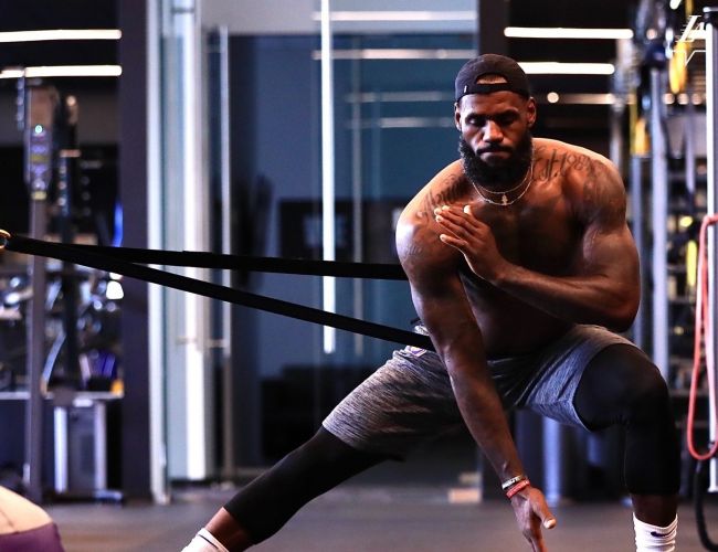 LeBron James Workout Routine & Diet Plan (Updated April 2023)