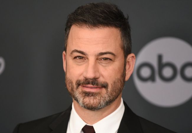 Jimmy Kimmel Weight loss : His Diet And Workout Routine (Updated 2023)