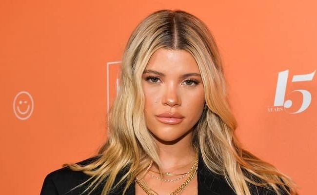 Sofia Richie Workout Routine And Diet Plan (Updated April 2023)